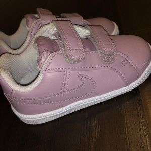 Lavender Nike Velcro Sneakers *euc* Size 6c